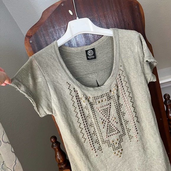 Bobeau Studded Top Knit Tee in Olive Green Size Small USA made - Picture 3 of 10